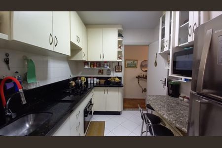 2_photo/94dce3537d.4e5e36a04a325b36-ATLAS-0e84be41-4493-4de4-9df4-eaf1a735d4d5.jpg de apartamento à venda com 3 quartos, 83m² em Novo Mundo, Curitiba