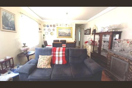 3_photo/94dce3537d.4e5e36a04a325b36-ATLAS-1135c41e-256d-4270-af82-97f25ef0d9b7.jpg de apartamento à venda com 3 quartos, 83m² em Novo Mundo, Curitiba