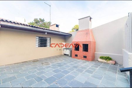 4_photo/94dce353c7.0d7cfe97fbc7837c-ATLAS-9fed9eb0-5fc5-437e-b8f3-d2bc9fdb2b0e.jpg de apartamento à venda com 3 quartos, 60m² em Novo Mundo, Curitiba