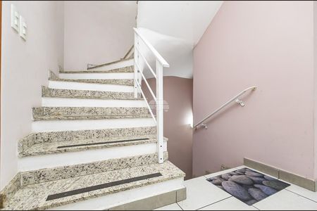 9_photo/94dce354d9.ebf876e6f5412ada-ATLAS-cba1385d-0875-4826-bb3c-3d83479d5f0e.jpg de casa à venda com 3 quartos, 177m² em Novo Mundo, Curitiba