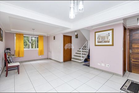 2_photo/94dce354d9.ebf876e6f5412ada-ATLAS-f6c09363-a41e-4c5f-818c-e63346aeb450.jpg de casa à venda com 3 quartos, 177m² em Novo Mundo, Curitiba