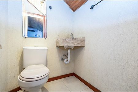 46_photo/94dce354d9.ebf876e6f5412ada-ATLAS-f9a70ba3-5c0a-437e-8122-e709faa88d3d.jpg de casa à venda com 3 quartos, 177m² em Novo Mundo, Curitiba