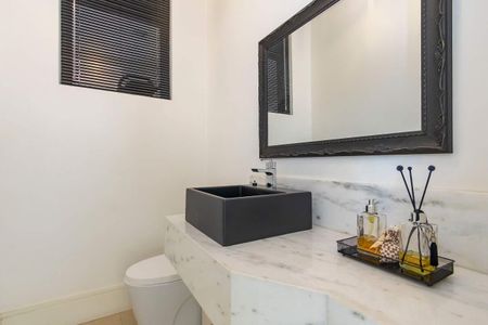 9_photo/94dce3554d.1421303aa7be2334-ATLAS-1107ed0e-a577-48d4-8eaf-e17b9e5bd686.jpg de casa à venda com 5 quartos, 350m² em Novo Mundo, Curitiba