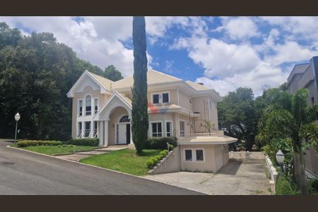 5_photo/94dce3554d.7a37549eceeba21f-ATLAS-8df86045-89ee-46fd-8ecc-3177a508ae40.jpg de casa à venda com 4 quartos, 469m² em Novo Mundo, Curitiba