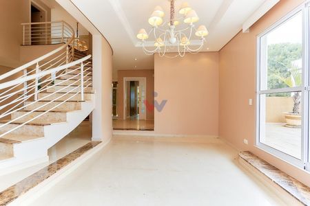 11_photo/94dce3554d.7a37549eceeba21f-ATLAS-d0c54fd9-275f-4d62-aea7-ddfd3d399d75.jpg de casa à venda com 4 quartos, 469m² em Novo Mundo, Curitiba