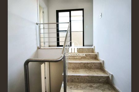 9_photo/94dce355c3.a4af0a4121e0838e-ATLAS-e888b000-0e74-45b5-9575-c64c4086e4e4.jpg de casa à venda com 4 quartos, 146m² em Novo Mundo, Curitiba