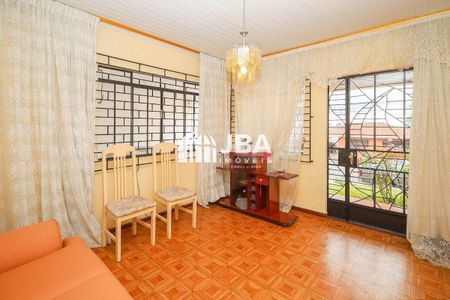 4_photo/94dce356ab.cbbfd4a03055828f-ATLAS-c9a92c18-e6cc-4af5-8263-49ab45c6b59d.jpg de casa à venda com 3 quartos, 172m² em Novo Mundo, Curitiba