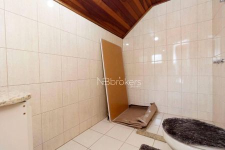 12_photo/94dce356c7.07dec894d8d8be59-ATLAS-34b70783-e3a7-47e0-ad1c-de8d531ec66a.jpg de casa à venda com 3 quartos, 109m² em Novo Mundo, Curitiba