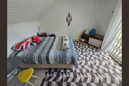 21_photo/94dce356cf.7a84f7ff2c106b4f-ATLAS-a74b384b-d0f7-4c37-929b-4e38b3667c7b.jpg de casa à venda com 4 quartos, 148m² em Novo Mundo, Curitiba