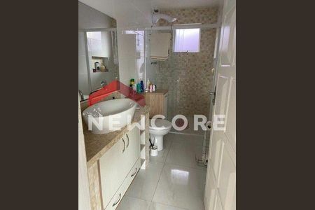 12_photo/94dce357b9.bf6b4b601a5c4813-ATLAS-2cad495f-dad2-4e1d-94c4-c3bc184c3d41.jpg de casa à venda com 4 quartos, 302m² em Novo Mundo, Curitiba