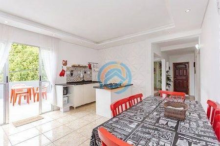 7_photo/94dce357db.760d7ecec936a2b8-ATLAS-9e0b41fa-1bb4-4ad2-8df2-5d0d2ac6885e.jpg de casa à venda com 4 quartos, 237m² em Novo Mundo, Curitiba