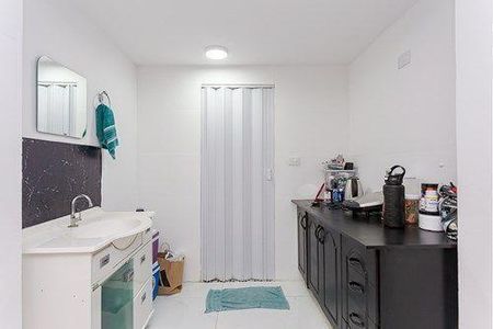 21_photo/94dce357db.760d7ecec936a2b8-ATLAS-e015ca93-94cd-4b97-8046-c58113e23f7a.jpg de casa à venda com 4 quartos, 237m² em Novo Mundo, Curitiba