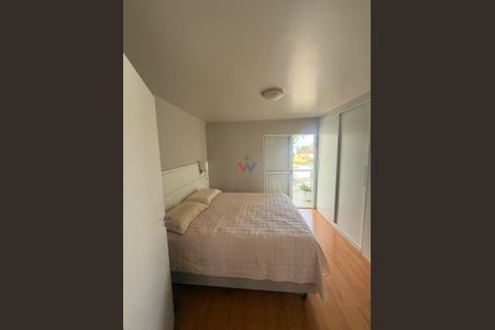 2_photo/94dce3581d.2866b196c2edf31d-ATLAS-15ccc567-6f3c-471c-96ff-b9b6228c450d.jpg de casa à venda com 3 quartos, 230m² em Novo Mundo, Curitiba