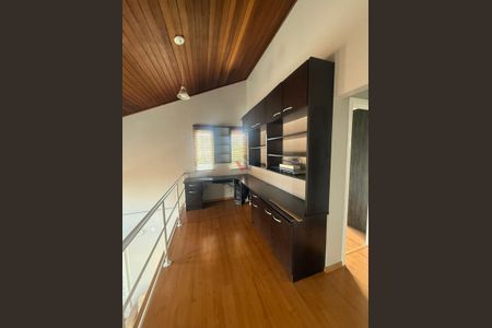 5_photo/94dce3581d.2866b196c2edf31d-ATLAS-3c05050f-d2d6-433d-9893-b9fdd015873d.jpg de casa à venda com 3 quartos, 230m² em Novo Mundo, Curitiba