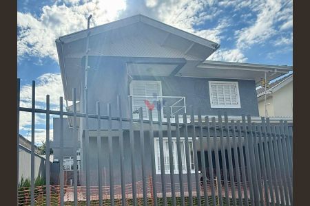 6_photo/94dce3581d.2866b196c2edf31d-ATLAS-41f82f3a-a069-4c2a-b6b3-13f18e205e85.jpg de casa à venda com 3 quartos, 230m² em Novo Mundo, Curitiba