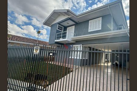 11_photo/94dce3581d.2866b196c2edf31d-ATLAS-7b9c18e3-cc6b-40ab-a6b7-addbd57bd9e6.jpg de casa à venda com 3 quartos, 230m² em Novo Mundo, Curitiba