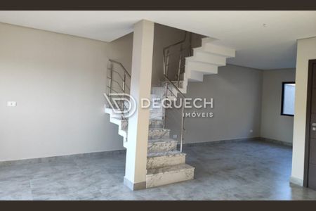 3_photo/94dce35827.4909862b8c1c38b1-ATLAS-5a185fe6-31c8-4eea-b57a-39372adfee2e.jpg de casa à venda com 3 quartos, 128m² em Novo Mundo, Curitiba