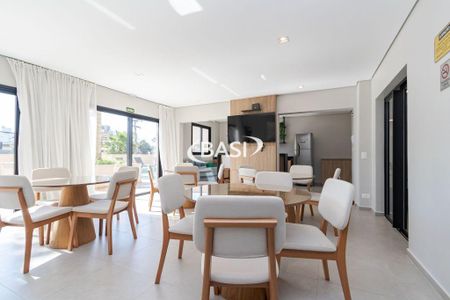 5_photo/94dce358df.dc2deb50e89a54bb-ATLAS-1eb8b1ec-bb95-4785-b887-89b84a5a545c.jpg de apartamento à venda com 1 quarto, 17m² em Novo Mundo, Curitiba