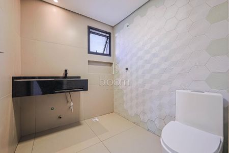 3_photo/94dce358ef.dfff1e93406dc28d-ATLAS-196e2f9d-0205-4670-8774-b4604dfc038e.jpg de casa à venda com 3 quartos, 215m² em Novo Mundo, Curitiba