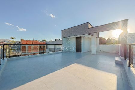 38_photo/94dce358ef.dfff1e93406dc28d-ATLAS-8f2b80a7-d2f4-4e80-8809-865b52eca3dc.jpg de casa à venda com 3 quartos, 215m² em Novo Mundo, Curitiba