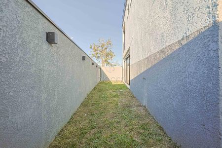 15_photo/94dce358ef.dfff1e93406dc28d-ATLAS-c7c99a47-1b46-4eed-b52b-510ea102c1d0.jpg de casa à venda com 3 quartos, 215m² em Novo Mundo, Curitiba