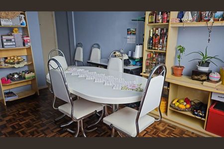 6_photo/94dce35929.72f38772c60cc7a0-ATLAS-4c6f9b17-8e2d-4e54-9f8a-d7e9d93a177d.jpg de apartamento à venda com 3 quartos, 62m² em Novo Mundo, Curitiba