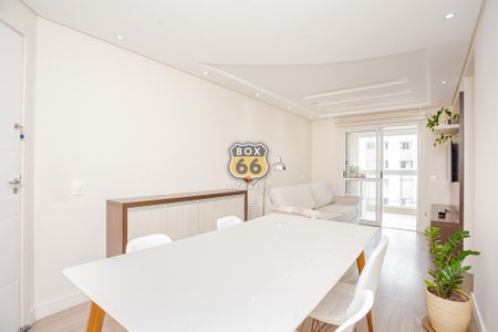 8_photo/94dce35935.f469cfda097b0aa9-ATLAS-46efc4c6-742f-4ebf-873d-a42e76026f1e.jpg de apartamento à venda com 3 quartos, 71m² em Novo Mundo, Curitiba