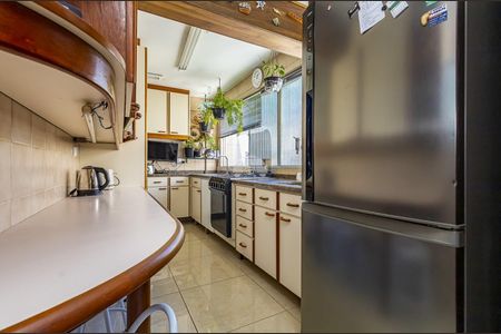 10_photo/94dce3594b.b8beee617dabfe44-ATLAS-16ddcffe-e507-4e68-827a-e84a072e069b.jpg de apartamento à venda com 3 quartos, 62m² em Novo Mundo, Curitiba