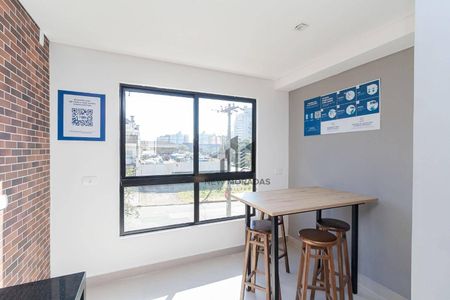 18_photo/94dce3594f.0473144d3f262afb-ATLAS-bff42ce7-cef5-43ff-a921-6314b85dcfe5.jpg de apartamento para alugar com 0 quarto, 23m² em Novo Mundo, Curitiba