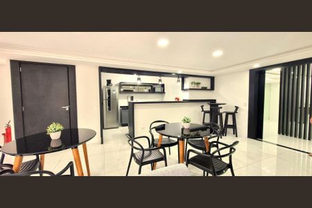 3_photo/94dce3594f.f66ed5d703e44af7-ATLAS-a77ae16d-8bbb-404c-b8c4-a73b91ec694d.jpg de apartamento à venda com 3 quartos, 73m² em Novo Mundo, Curitiba