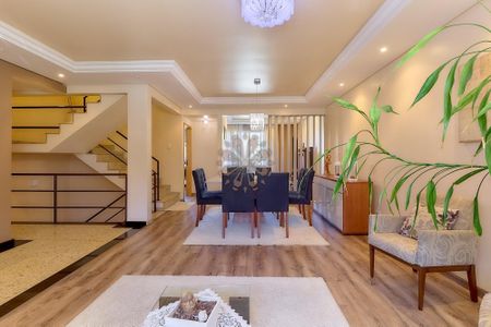 5_photo/94dce3595d.69b5b8cc2bb5817d-ATLAS-341560a6-148f-4505-a1ef-5103d28561c3.jpg de casa para alugar com 3 quartos, 252m² em Novo Mundo, Curitiba