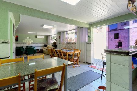 40_photo/94dce3595d.69b5b8cc2bb5817d-ATLAS-3b95a23c-d953-4180-a0d7-e3d3553b800f.jpg de apartamento à venda com 3 quartos, 252m² em Novo Mundo, Curitiba