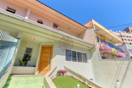 3_photo/94dce3595d.69b5b8cc2bb5817d-ATLAS-4ce4c07b-38a2-466c-9a2f-6038bb830831.jpg de casa para alugar com 3 quartos, 252m² em Novo Mundo, Curitiba