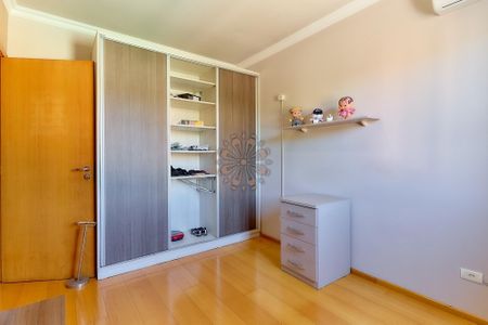 19_photo/94dce3595d.69b5b8cc2bb5817d-ATLAS-67649751-ec0f-4acd-bf3a-af13fda7c4a2.jpg de apartamento à venda com 3 quartos, 252m² em Novo Mundo, Curitiba