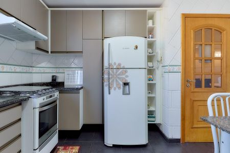 9_photo/94dce3595d.69b5b8cc2bb5817d-ATLAS-9ec85fe0-4ffe-412b-bb63-03777c5a5cf3.jpg de apartamento à venda com 3 quartos, 252m² em Novo Mundo, Curitiba