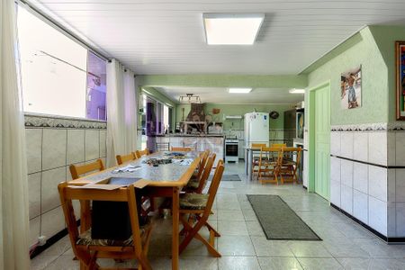 43_photo/94dce3595d.69b5b8cc2bb5817d-ATLAS-f0db5c21-e7e3-4e90-b462-997e92b82dd0.jpg de apartamento à venda com 3 quartos, 252m² em Novo Mundo, Curitiba