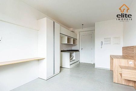 2_photo/94dce3595f.b22220f3cf7d0e44-ATLAS-114fcf75-fb19-425d-9fc0-bffdfd243f49.jpg de kitnet/studio à venda com 0 quarto, 17m² em Novo Mundo, Curitiba