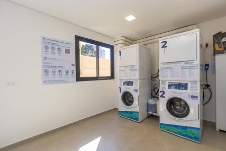 10_photo/94dce3595f.f9fd596f8c1c84e9-ATLAS-2d5ea4de-6715-4ea9-ad3f-e468b3b97dc5.jpg de apartamento para alugar com 1 quarto, 17m² em Novo Mundo, Curitiba