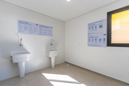 24_photo/94dce3595f.f9fd596f8c1c84e9-ATLAS-5b8b00d1-af62-4c4d-b162-9f0da79f687a.jpg de apartamento para alugar com 1 quarto, 17m² em Novo Mundo, Curitiba