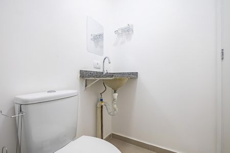 7_photo/94dce3595f.f9fd596f8c1c84e9-ATLAS-ec810b41-40ea-424b-8080-774c4db4efa3.jpg de apartamento para alugar com 1 quarto, 17m² em Novo Mundo, Curitiba