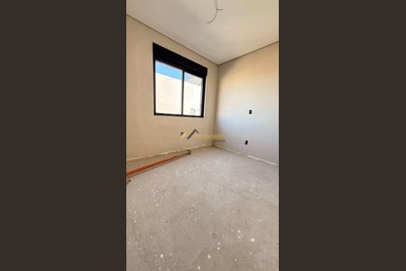 5_photo/94dce359f1.b7afec13c8c84584-ATLAS-63e056e4-e736-45ad-9585-ce7f9737a702.jpg de casa à venda com 3 quartos, 150m² em Novo Mundo, Curitiba