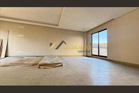 7_photo/94dce359f1.b7afec13c8c84584-ATLAS-917a3e3d-0cd2-429e-b390-678123774a78.jpg de casa à venda com 3 quartos, 150m² em Novo Mundo, Curitiba