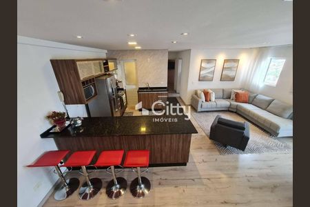 7_photo/94dce35a2b.e31a495c18706ffc-ATLAS-18bb7f5c-74c4-4d84-9fd3-e27f42eca8f3.jpg de apartamento à venda com 2 quartos, 194m² em Novo Mundo, Curitiba