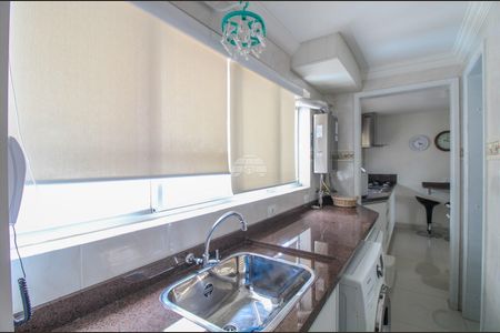 11_photo/94dce35a9b.5d43a1b536ffda48-ATLAS-9132f1d2-0817-4be7-a960-bbf3217d275c.jpg de apartamento para alugar com 3 quartos, 89m² em Novo Mundo, Curitiba