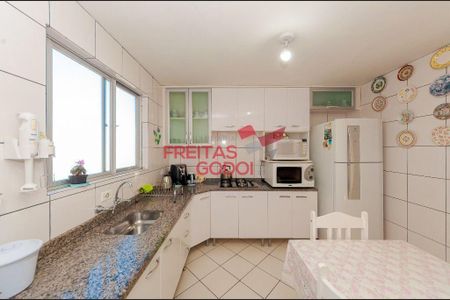 3_photo/94dce35a9b.98dbc374eb7457d2-ATLAS-8b24434e-a779-4859-a7b6-74a20ea9bcb0.jpg de apartamento à venda com 3 quartos, 91m² em Novo Mundo, Curitiba
