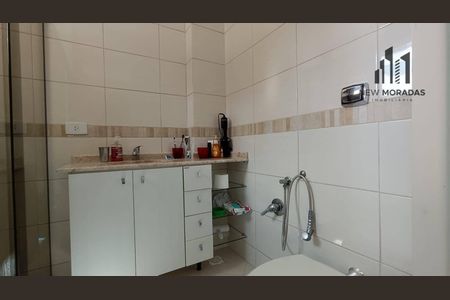4_photo/94dce35af3.2f15d505e37c7ac5-ATLAS-6e89eaa2-889a-46d8-a724-11b8fd016b60.jpg de casa à venda com 3 quartos, 140m² em Novo Mundo, Curitiba