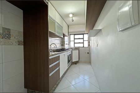 4_photo/94dce35afd.1765173e9dc3723f-ATLAS-b7139b9f-5a9d-4738-93d0-7bbce5fb6817.jpg de apartamento para alugar com 3 quartos, 54m² em Novo Mundo, Curitiba