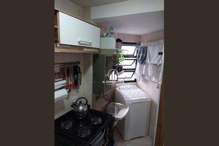 6_photo/94dce35afd.bd2de2b29a7fa5e8-ATLAS-0a763928-92da-467b-9584-d3d77f4440b1.jpg de apartamento à venda com 2 quartos, 53m² em Novo Mundo, Curitiba