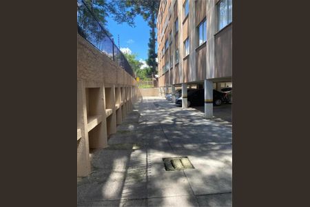 3_photo/94dce35b01.0f81dd1a9a4f6ffb-ATLAS-1577a20a-00f4-4245-91c8-a8ef5b35523b.jpg de apartamento à venda com 3 quartos, 69m² em Novo Mundo, Curitiba