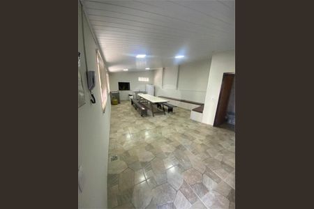 3_photo/94dce35b01.0f81dd1a9a4f6ffb-ATLAS-e8ad9516-24fc-437a-b6fe-41e9e75de2c4.jpg de apartamento à venda com 3 quartos, 69m² em Novo Mundo, Curitiba